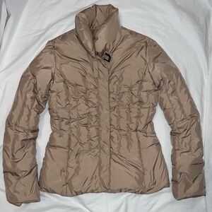 Via Spiga tan Smocked Quilted Puffer Coat Jacket in Women's size Medium